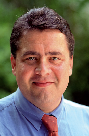 Sigmar Gabriel Bild: <b>Frank Ossenbrink</b> - full-c76f3fefec0cc7c1274e0609e67a5e43