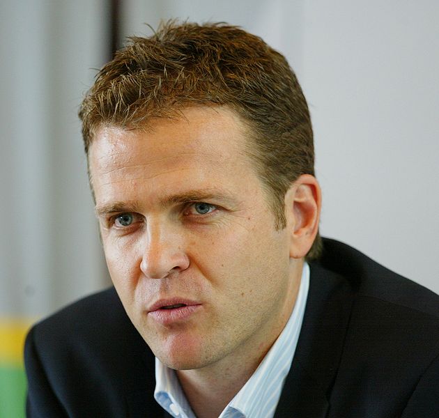 Oliver Bierhoff Bild: <b>Thomas Holbach</b> / de.wikipedia.org - full-de043d396d48fbcd0cc2b5766c6d1680