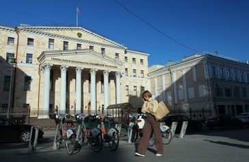 Archivbild: Das Gebäude der Generalstaatsanwaltschaft der Russischen Föderation in Moskau. Bild: MARIA DEWACHINA / Sputnik