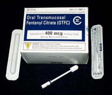 Lutschtablette (400 Mikrogramm Fentanyl) mit Applikator