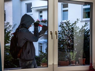 Symbolbild: Einbruch am hellichten Tag Bild: Polizei