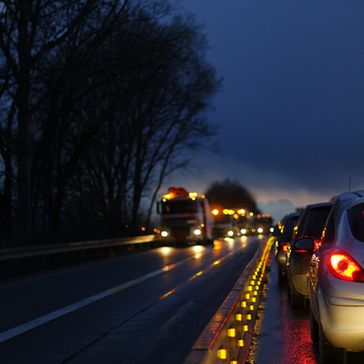 Stau, Autobahn, Baustelle (Symbolbild)