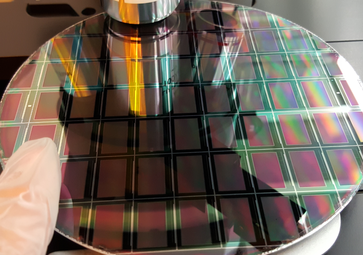 Galliumarsenid-Wafer mit Micro-LED-Feldern