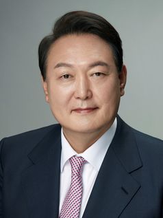 Yoon Suk-yeol (2022)