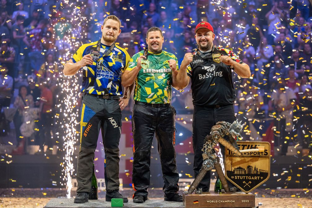 Jamie Head sicherte sich den Einzeltitel, das Podium komplettierten der Schwede Emil Hansson und Lokalmatador Danny Martin.  Bild: STIHL TIMBERSPORTS® Series Fotograf: Mihai Stetcu