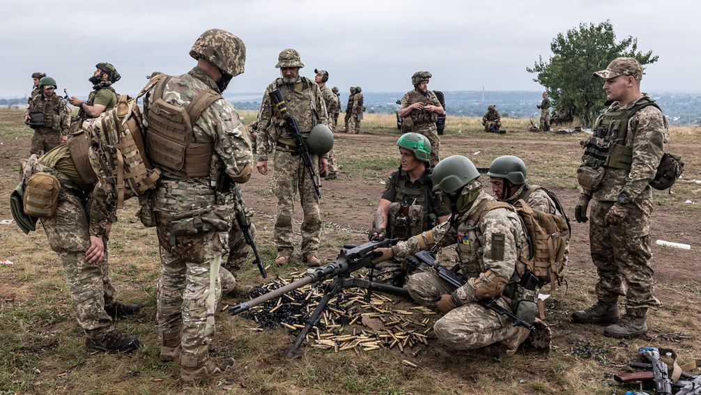 Archivbild: Ausbildung ukrainischer Militärangehöriger Bild: Gettyimages.ru / Diego Herrera Carcedo/Anadolu Agency