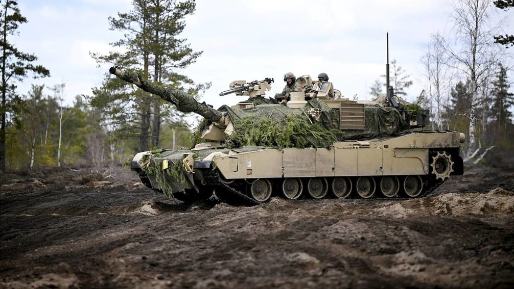 Symbolbild: US-amerikanischer M1-Abrams-Kampfpanzer bei der Übung Arrow 23 der finnischen Armee auf dem Schieß- und Übungsplatz Pohjankangas im Dorf Niinisalo, in Kankaanpää, Finnland, am 4. Mai 2023. Bild: Legion-media.ru