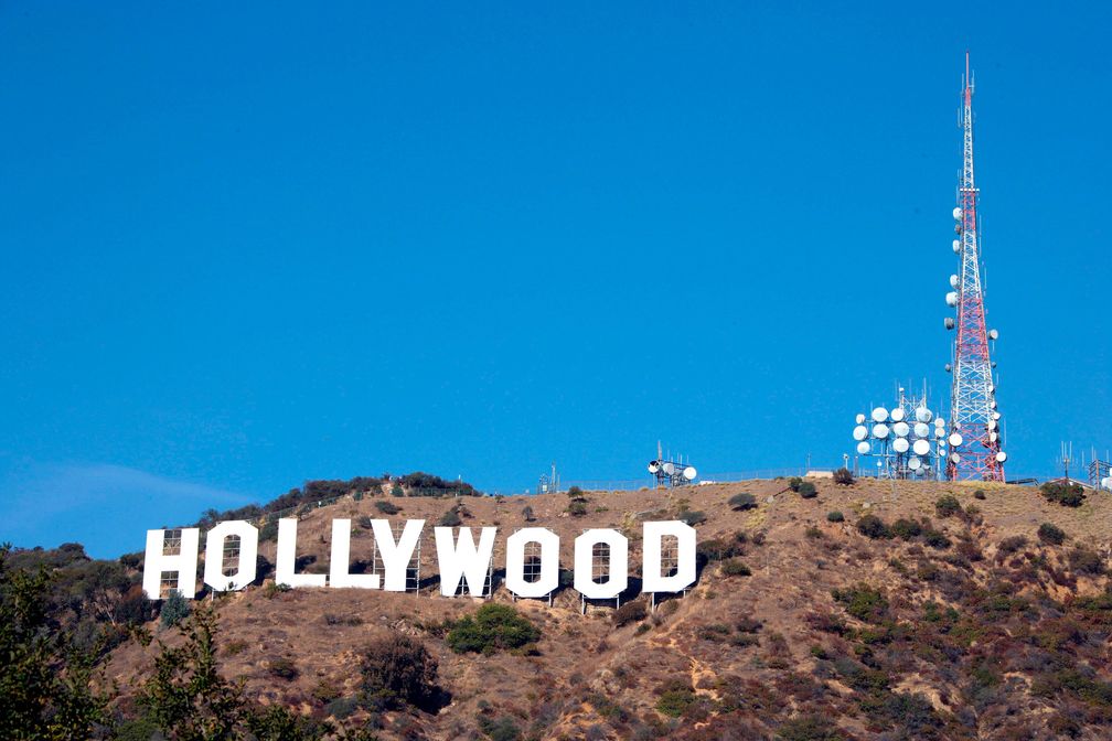 In den Hollywood Hills prangt mit 14 Meter hohen Lettern das Hollywood Schild Bild: "obs/ZDFinfo/mcphoto / vario images"