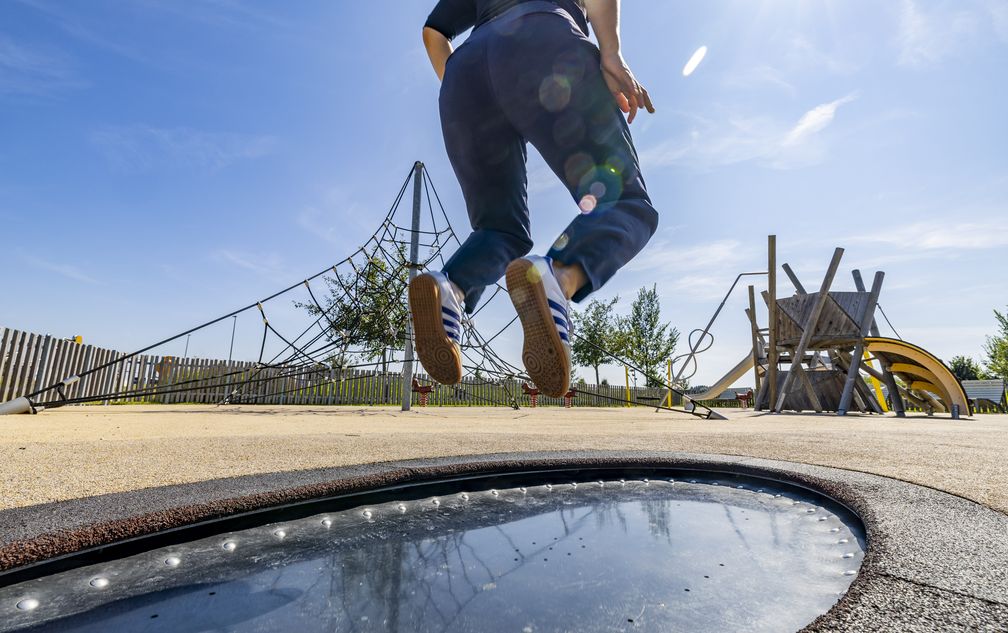 Rastanlage Fürholzen: Spielplatz zum Austoben / Weiterer Text über ots und www.presseportal.de/nr/7849 / Die Verwendung dieses Bildes für redaktionelle Zwecke ist unter Beachtung aller mitgeteilten Nutzungsbedingungen zulässig und dann auch honorarfrei. Veröffentlichung ausschließlich mit Bildrechte-Hinweis. Bildrechte: ©ADAC/Theo Klein Fotograf: ©ADAC/Theo Klein