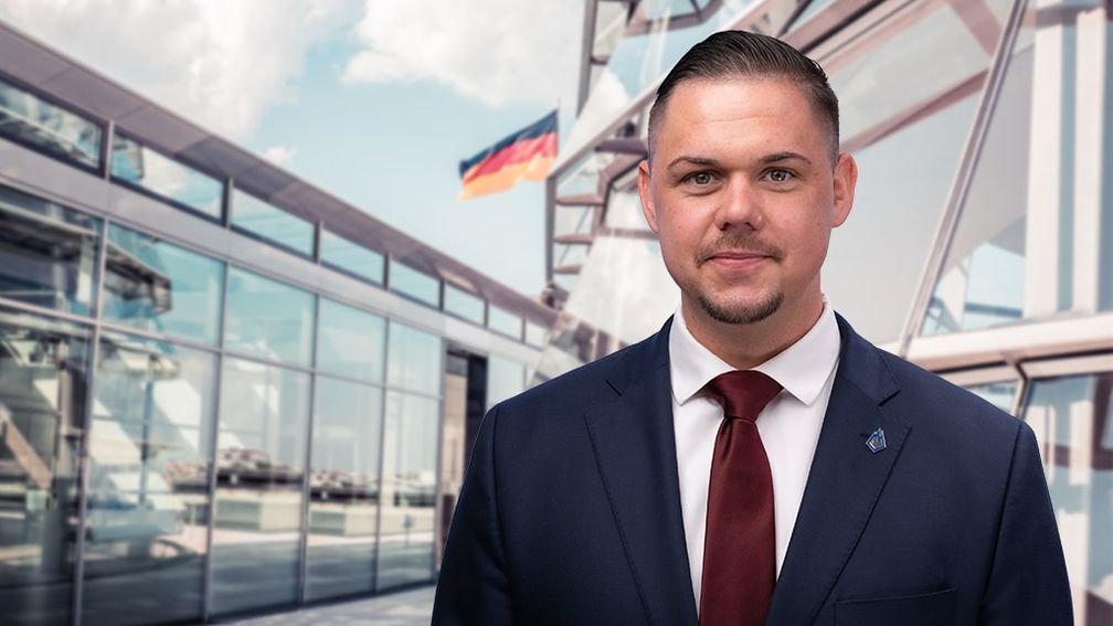 Hannes Gnauck (2024) Bild: AfD Deutschland