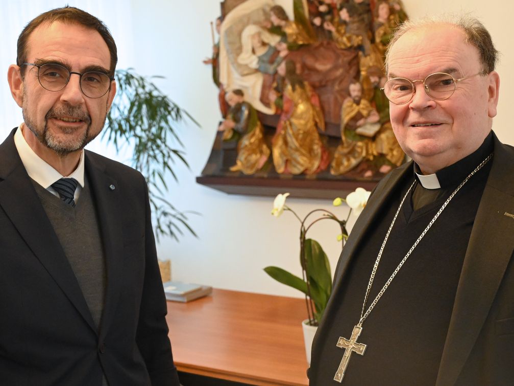 CSU-Fraktionsvorsitzender Klaus Holetschek und Bischof Dr. Bertram Meier im Gespräch