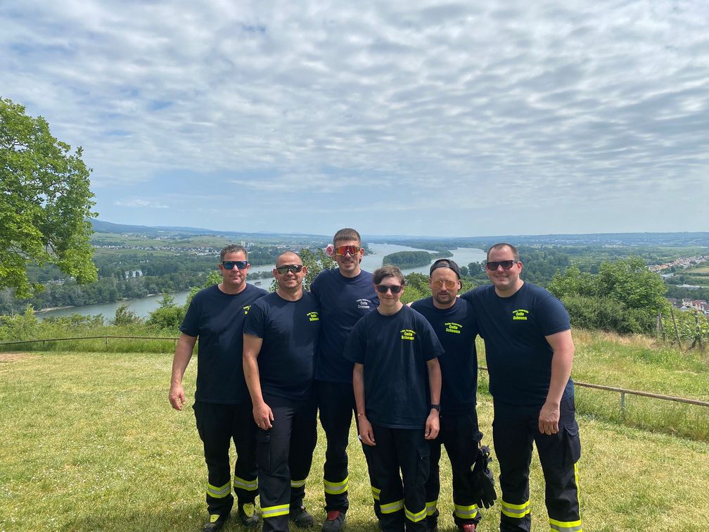 Die Gruppe der Ortsfeuerwehr Scheuen