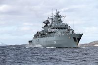 Fregatte F218 Mecklenburg-Vorpommern in den norwegischen Fjorden im Rahmen der NATO-Übung Andoya in Norwegen, am 23.04.2016. Bild: Bundeswehr