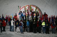 Siegerehrung im Teamspringen Bild: ExtremNews / Karl Koch